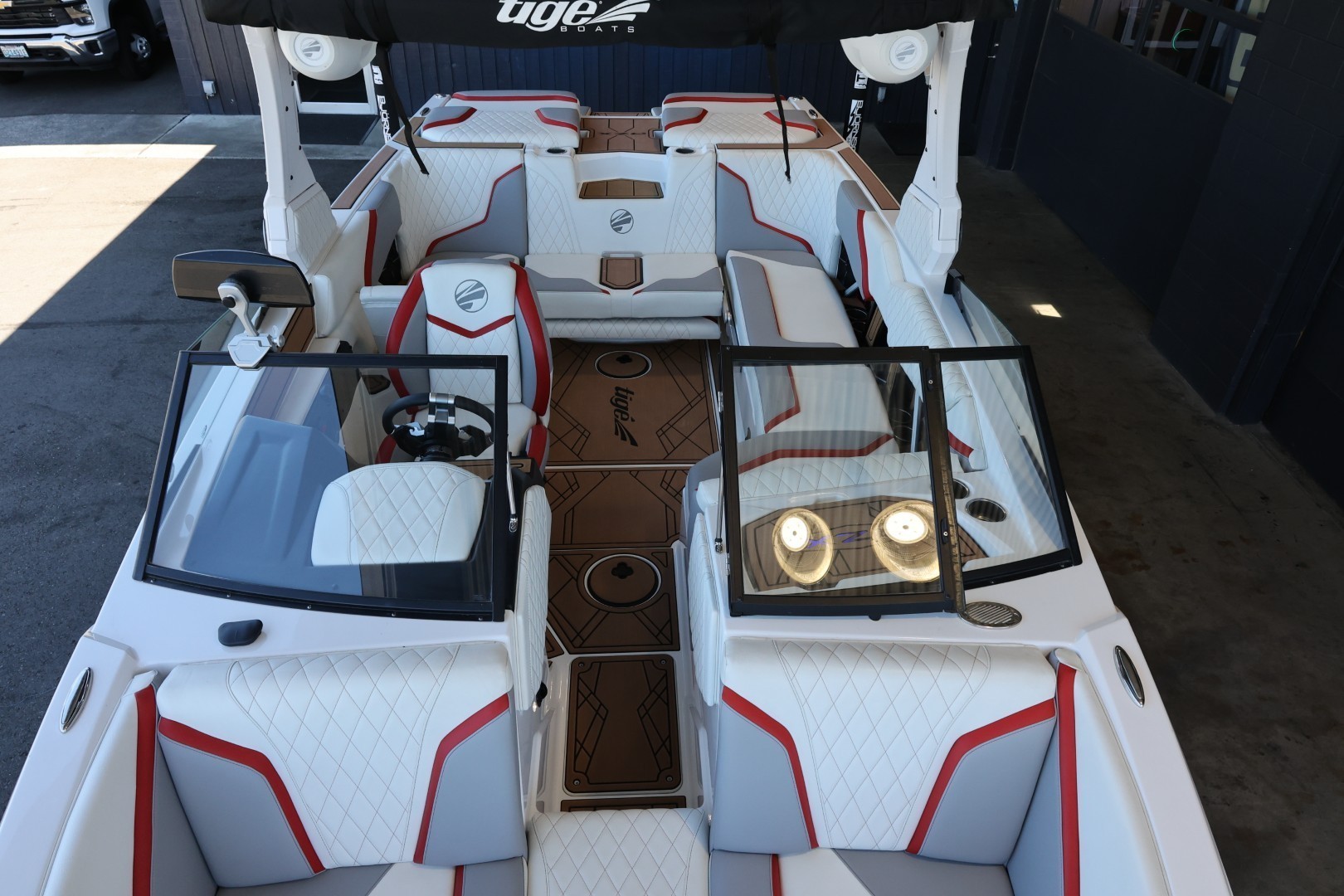 2022 Tige 22RZX Icon
